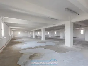 Prodej obchodního prostoru, Želetice, 3355 m2