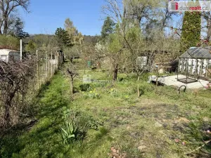 Prodej zahrady, Veltrusy, V Cihelnách, 583 m2