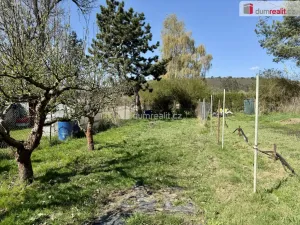 Prodej zahrady, Veltrusy, V Cihelnách, 583 m2