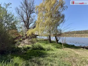 Prodej zahrady, Veltrusy, V Cihelnách, 583 m2