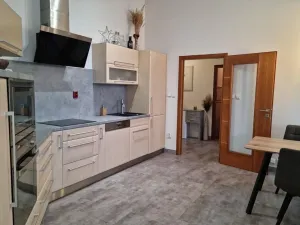 Pronájem bytu 3+kk, Hradec Králové - Nový Hradec Králové, Rybova, 68 m2