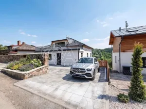 Prodej rodinného domu, Chocerady, 189 m2