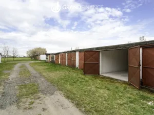 Prodej garáže, Pardubice - Svítkov, 18 m2