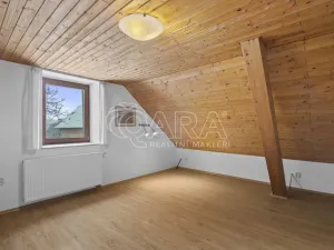 Pronájem rodinného domu, Říčany - Jažlovice, Hlavní, 104 m2