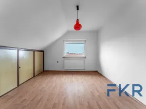 Prodej rodinného domu, Mlečice, 234 m2