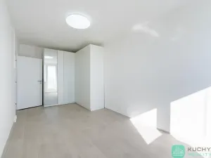 Prodej bytu 2+1, Osek, Hrdlovská, 53 m2