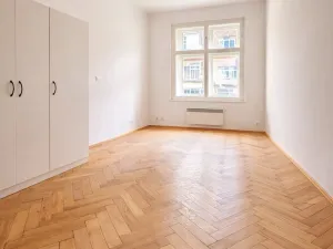 Pronájem bytu 2+1, Praha - Žižkov, Ondříčkova, 65 m2