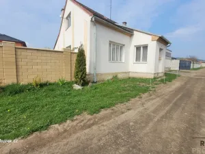 Prodej rodinného domu, Cholina, 110 m2