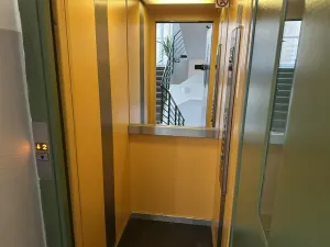 Pronájem bytu 2+kk, Praha - Vršovice, Vršovická, 57 m2