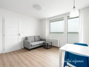 Pronájem bytu 2+kk, Praha - Krč, Horáčkova, 34 m2