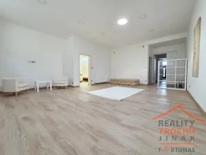 Prodej apartmánu, Trutnov, Polská, 715 m2