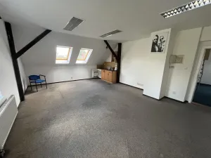 Pronájem komerční nemovitosti, Liberec, Karoliny Světlé, 305 m2