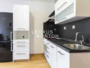 Pronájem bytu 2+kk, Praha - Vysočany, Pod Harfou, 46 m2