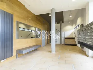 Pronájem bytu 2+kk, Praha - Vysočany, Pod Harfou, 46 m2