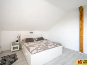 Prodej bytu 3+kk, Hrádek, 107 m2