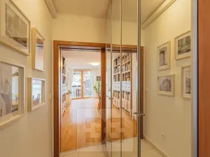 Prodej bytu 3+kk, Praha - Kobylisy, Pod hliništěm, 70 m2