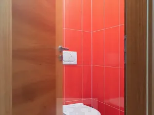 Prodej bytu 3+kk, Praha - Kobylisy, Pod hliništěm, 70 m2