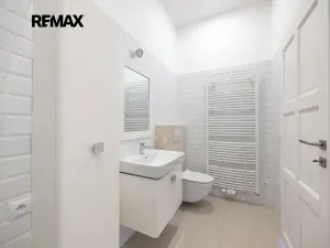 Prodej bytu 1+kk, Vráž, Nad Loděnicí, 28 m2