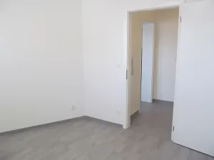 Pronájem kanceláře, Praha - Žižkov, Olgy Havlové, 71 m2