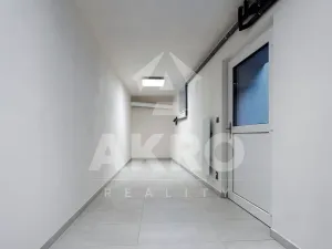 Prodej bytu 4+kk, Praha - Klánovice, Holekova, 158 m2