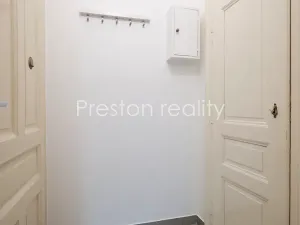 Pronájem bytu 1+1, Praha - Vršovice, Moskevská, 35 m2