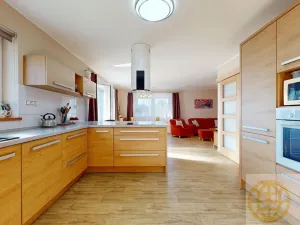 Prodej rodinného domu, Opařany, 169 m2