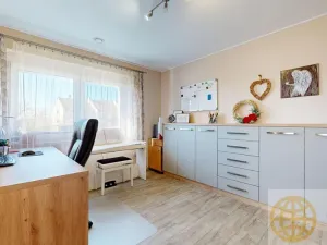 Prodej rodinného domu, Opařany, 169 m2