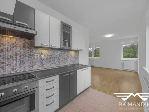 Prodej bytu 1+kk, Praha - Horní Měcholupy, Boloňská, 37 m2