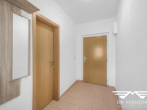 Prodej bytu 1+kk, Praha - Horní Měcholupy, Boloňská, 37 m2