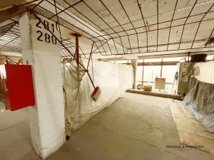 Prodej garážového stání, Praha - Střížkov, Lovosická, 18 m2