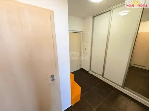 Prodej bytu 2+kk, Praha - Háje, Jurkovičova, 65 m2