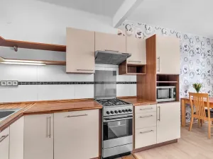 Pronájem bytu 2+kk, Hradec Králové, Mánesova, 59 m2