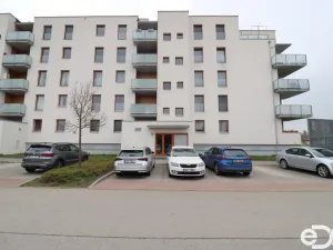 Pronájem bytu 2+kk, České Budějovice, U Lučního jezu, 50 m2