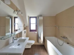 Pronájem vily, Praha - Benice, Žitavská, 173 m2