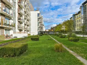 Pronájem bytu 2+kk, Praha - Vinohrady, Korunní, 77 m2