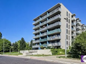 Pronájem garážového stání, Praha, Jurkovičova, 13 m2