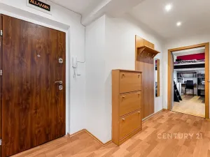 Prodej bytu 2+1, Benešov, Dukelská, 62 m2