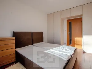 Pronájem bytu 3+kk, Praha - Velká Chuchle, Mrkosova, 70 m2
