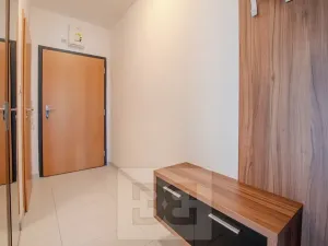 Pronájem bytu 3+kk, Praha - Velká Chuchle, Mrkosova, 70 m2