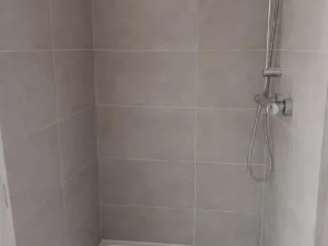 Pronájem bytu 1+kk, Praha - Holešovice, Šimáčkova, 17 m2