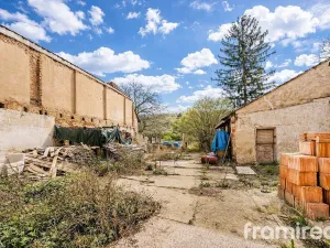 Prodej rodinného domu, Lovčičky, 200 m2