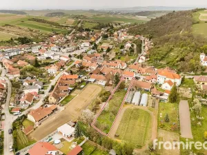 Prodej vícegeneračního domu, Lovčičky, 200 m2