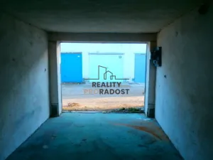 Pronájem garáže, Znojmo, Pod Soudním vrchem, 17 m2