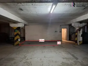 Pronájem garážového stání, Praha - Krč, Štúrova, 17 m2