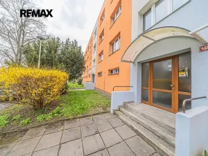 Prodej bytu 2+1, Slaný, Plynárenská, 49 m2