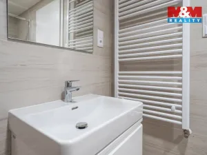 Pronájem bytu 1+kk, Praha, 35 m2