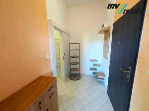 Pronájem bytu 2+kk, Milovice, Višňová, 63 m2