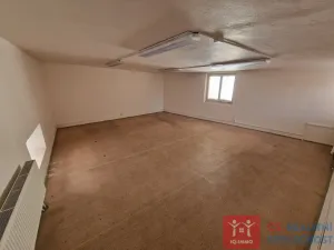 Pronájem obchodního prostoru, Znojmo, Divišovo náměstí, 120 m2