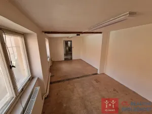 Pronájem obchodního prostoru, Znojmo, Divišovo náměstí, 120 m2