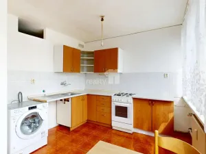 Prodej bytu 3+1, Praha - Karlín, K Olympiku, 57 m2